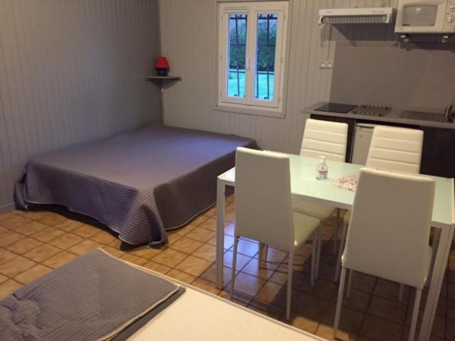 Bed and Breakfast Ferme De Cartignac Hourtin Exterior foto
